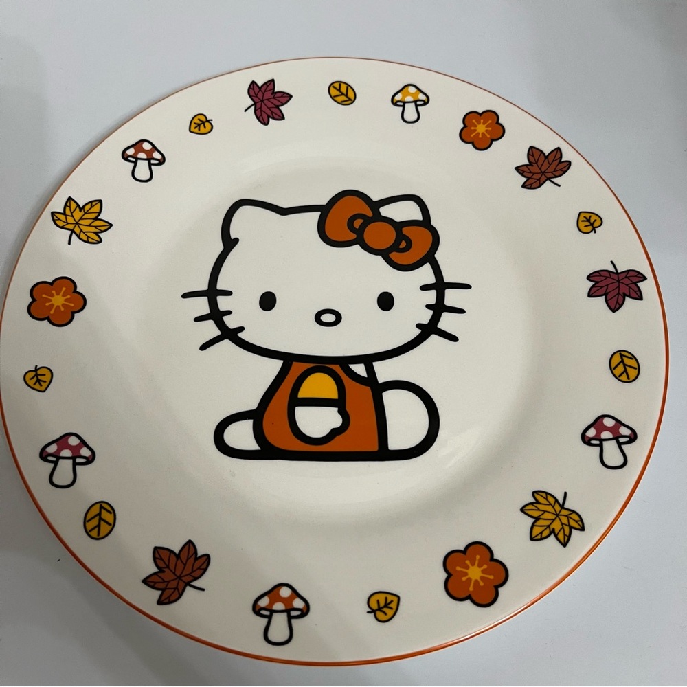 Hello Kitty Fall Thanksgiving Plate